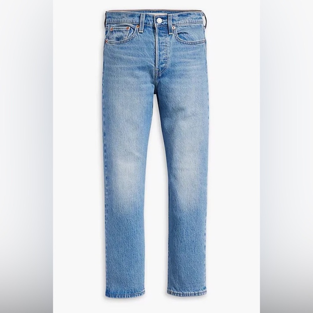 Levi's® Premium Wedgie Straight in Calling All Blues